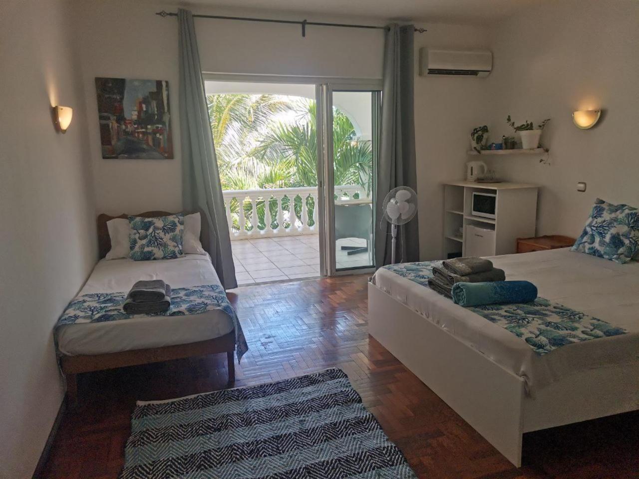Apartmán Artists House Rivière Noire Exteriér fotografie